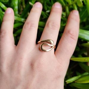 New Dainty Gold Geometric Modern Ring Band